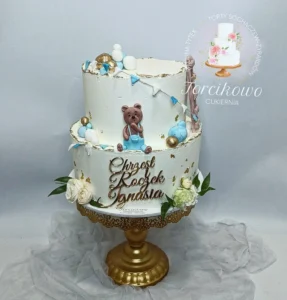 Stylowy tort na chrzest z dopracowanymi zdobieniami – wyjątkowe dzieło Torcikowo u Pauliny