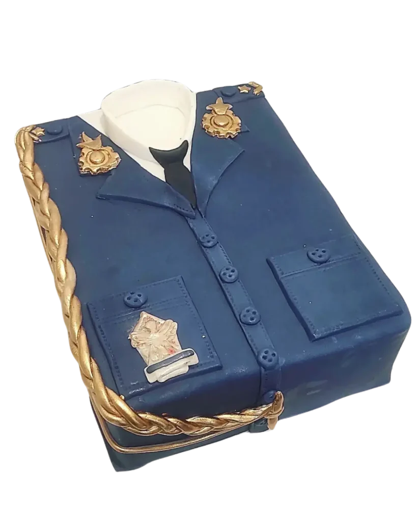 tort arytysyczny mundur, wykonany przez torcikowo u pauliny